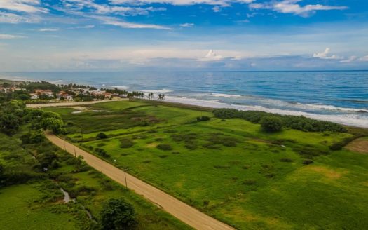 Hermosa Titled Beachfront Land for Sale!