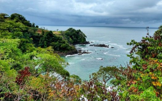 Cliffside oceanview condos for sale in Costa RIca