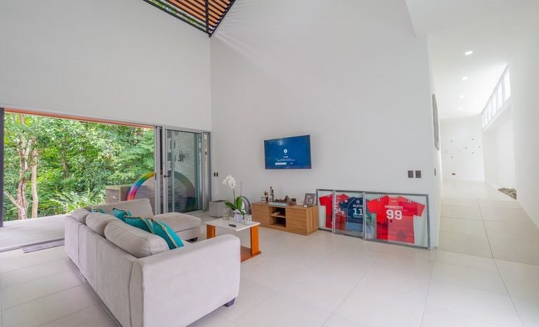 Rainforest dream house for sale in Costa Rica's Central Pacific Coast