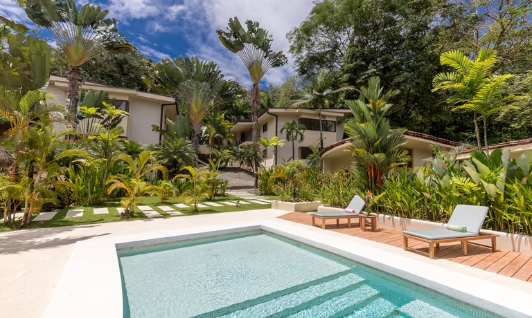 RIO MONO COMMUNITY -Luxury Condominium for sale in Manuel Antonio Puntarenas Costa Rica