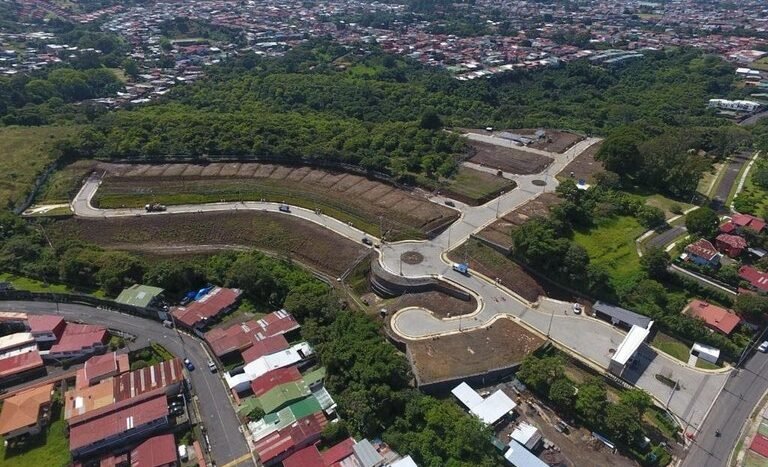 Lote en Teruma La Laguna. Moravia Costa Rica8.JPG