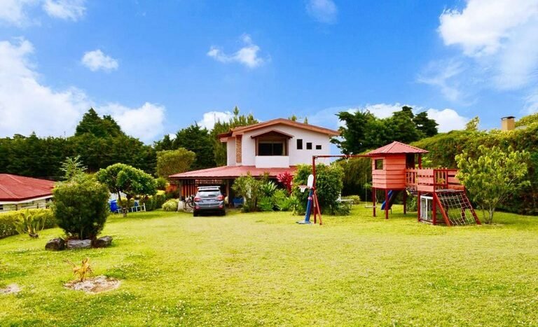 Casa de montanÌa en Venta en San Rafael de Heredia Domus Verum Bienes Raices Costa Rica 021.jpg