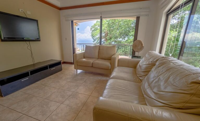 Main Bathroom. Gorgeous Ocean View Condo. Puntaleona