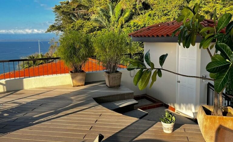 Porch. Ocean View Condo. Puntaleona. Puntarenas. Costa Rica