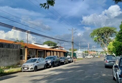 Venta terreno para desarrollar con casa Liberia Guanacaste Costa Rica