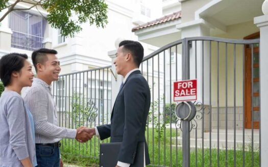 How Singapore-Based Investors Can Finance Overseas Property