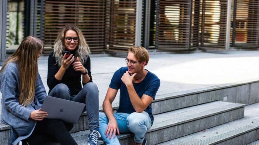 AI Tools that are Gaining Popularity among Students and Teachers