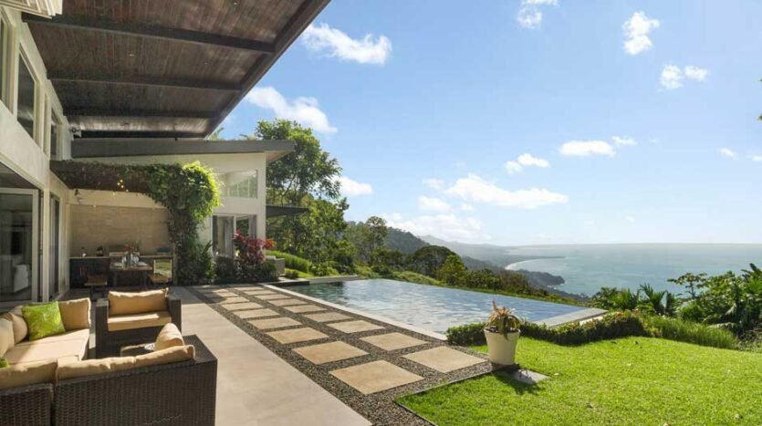 Buying Property in Costa Rica: What You Need to Know