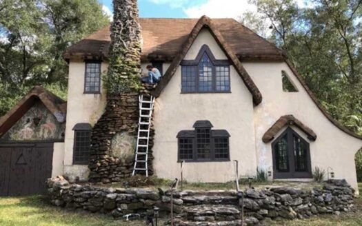 What It’s Like Watching a House Get Built Just for You