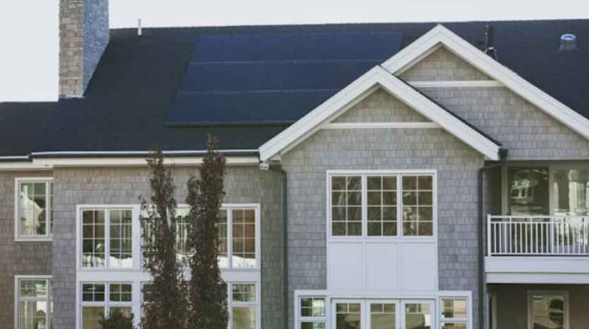 Comparing-Solar-Energy-Systems-for-Different-Home-Needs