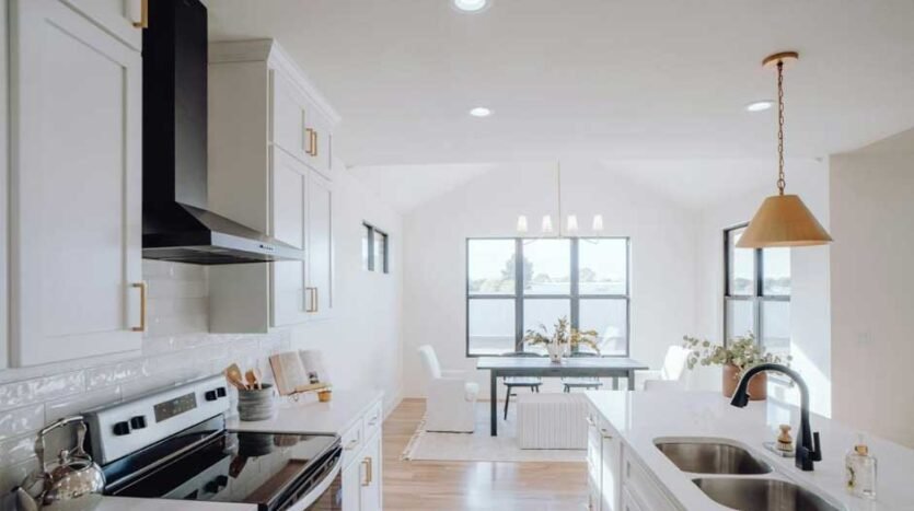 Kitchen-renovation-on-a-budget