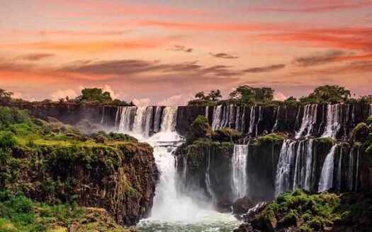 Top-Spots-for-Authentic-Nature-Experiences