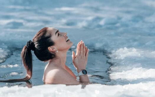 How Cold Exposure Practices Are Becoming a Wellness Trend