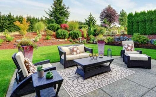 4-Stylish-Finishing-Touches-for-a-Polished-Landscape