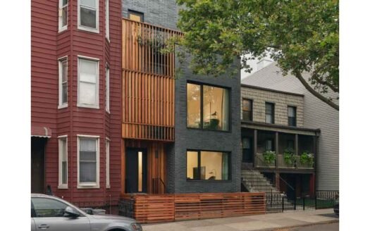 The-Ultimate-Guide-to-Updating-Your-Townhouse-Facade