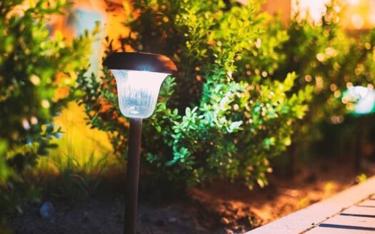 outdoor-lighting-how-to-install-low-voltage-system-1